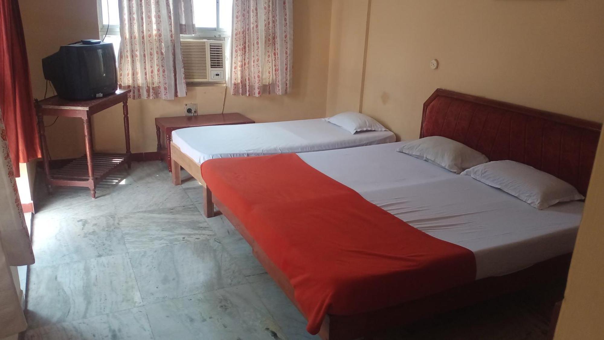 Hotel Soorya International Pondicherry Ngoại thất bức ảnh