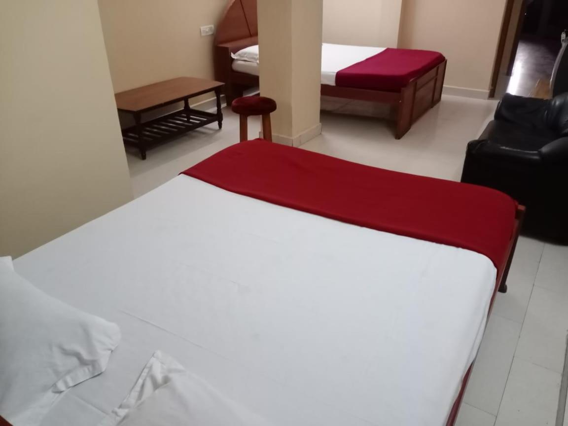 Hotel Soorya International Pondicherry Ngoại thất bức ảnh